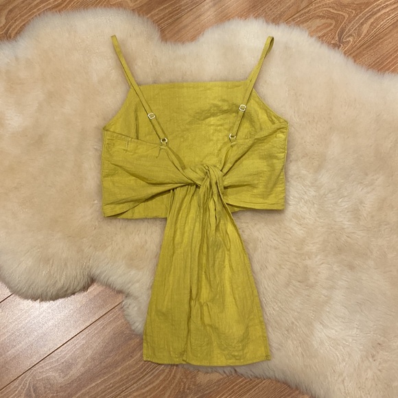 Reverse Mustard Yellow Crop Top - Picture 2 of 5